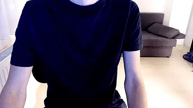 BerillyMoon from StripChat is Freechat