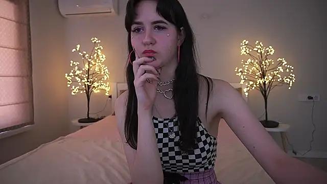 BerryDiva from StripChat