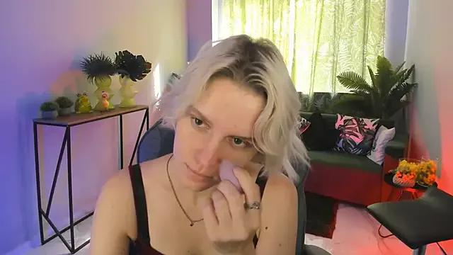 BethanyCloud from StripChat is Freechat