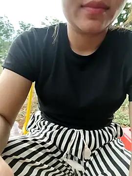 Betty20zx from StripChat