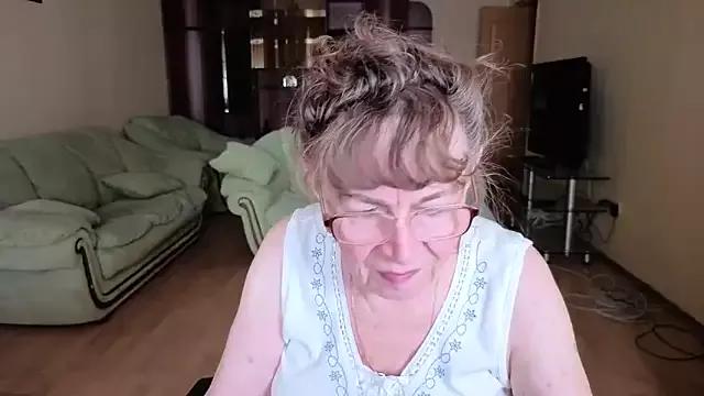 Betty_Brick from StripChat