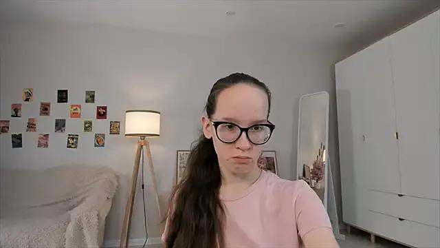 BettyBrowni from StripChat