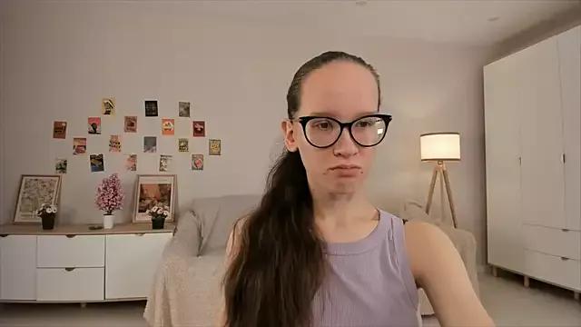 BettyBrowni from StripChat