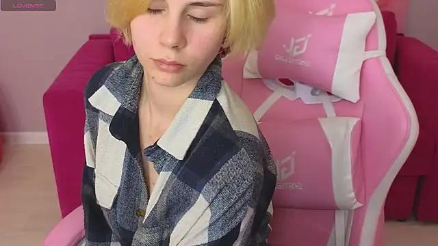 BettyCarter07 from StripChat