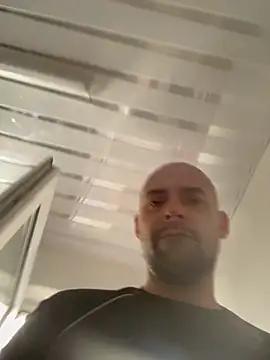 bigguy101 from StripChat