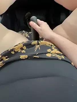 bigirl1979 from StripChat