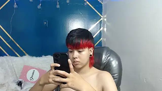 BJkoreanboy from StripChat is Freechat