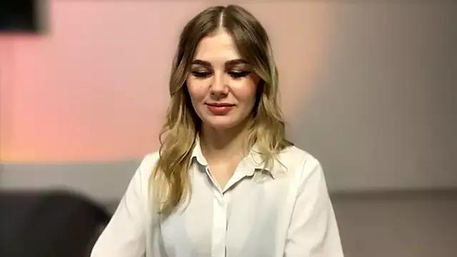 Blamonnbv from StripChat is Freechat