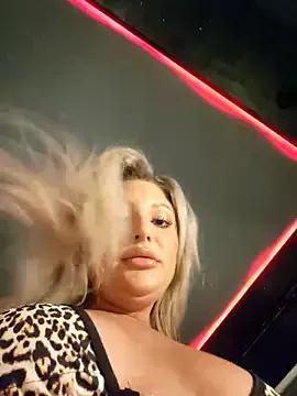 Blondie_Sasha from StripChat is Freechat