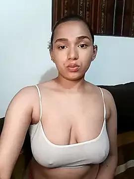 Photos of Blondiecurly from StripChat is Freechat