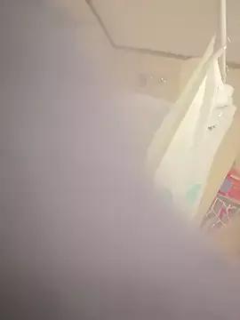 Blondiee_x from StripChat is Freechat