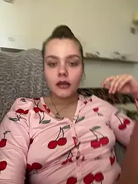 BlueeBunny from StripChat is Freechat