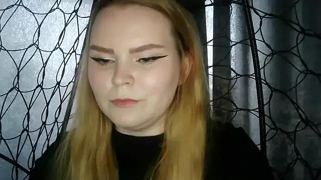 Photos of blushing_star from StripChat is Freechat