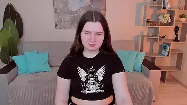 BonneyLove from StripChat is Freechat