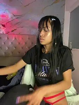 bonnie_18x from StripChat