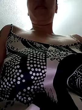 Bonny_Klote from StripChat