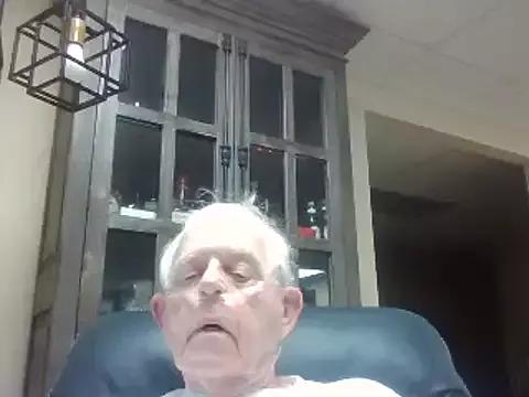 bootlegmanz from StripChat