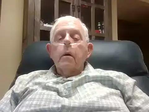 bootlegmanz from StripChat