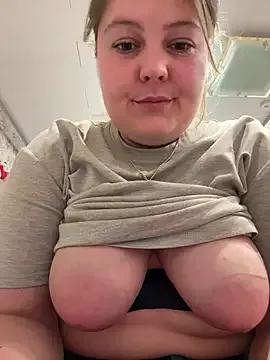 BootyLola from StripChat is Freechat