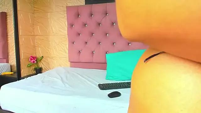 Girls: try live performances with matured performers, from dancing to quirks, in a variety of beautiful sex cams.