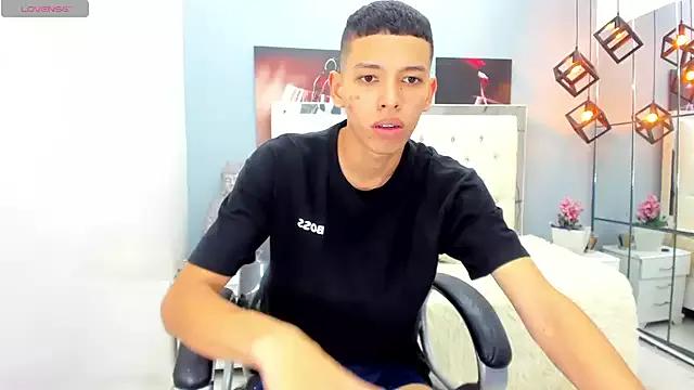brian_scott23 from StripChat is Freechat