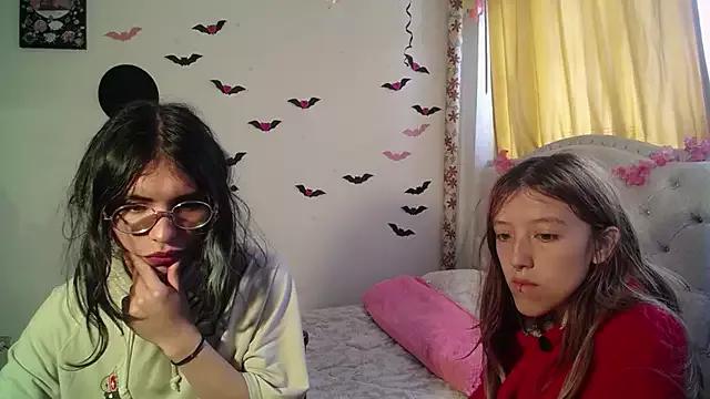BRIAR_AND_BLAIR from StripChat is Freechat