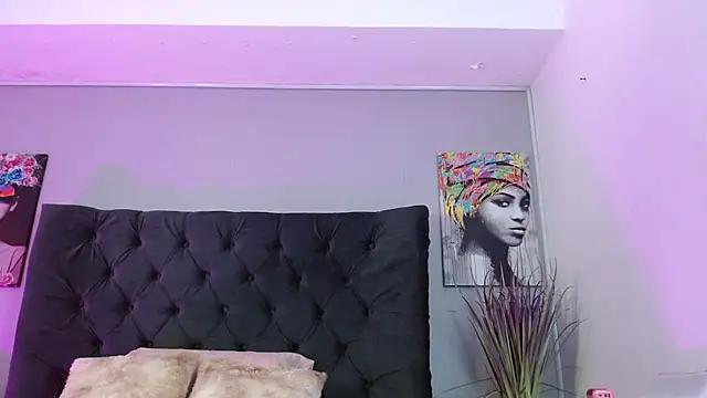 Girls: try live performances with matured performers, from dancing to quirks, in a variety of beautiful sex cams.