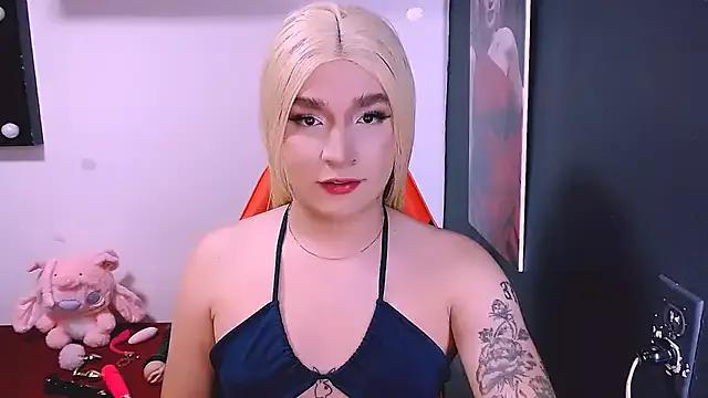 bubble_red from StripChat