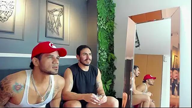buddys_team_hots from StripChat