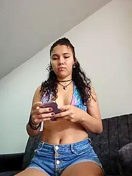 Bunny_Ellie from StripChat