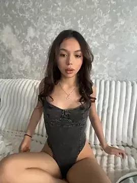 Bunnyhollie from StripChat
