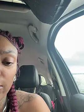 butterflybootyy from StripChat