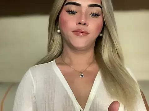 calimonroe from StripChat is Freechat