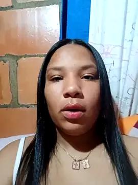 camila_117 from StripChat is Freechat