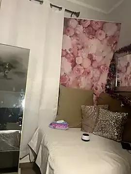camiliaskye from StripChat is Freechat