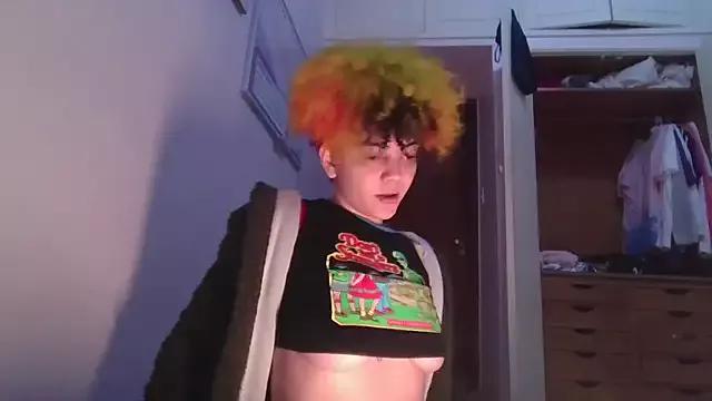 Girls: try live performances with matured performers, from dancing to quirks, in a variety of beautiful sex cams.