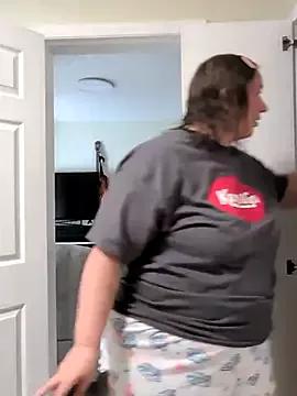 Canadian_BBW from StripChat