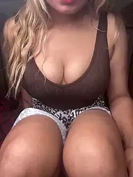 CANDY-3 from StripChat is Freechat