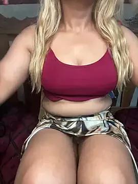 CANDY-3 from StripChat is Freechat
