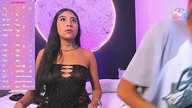 Girls: try live performances with matured performers, from dancing to quirks, in a variety of beautiful sex cams.