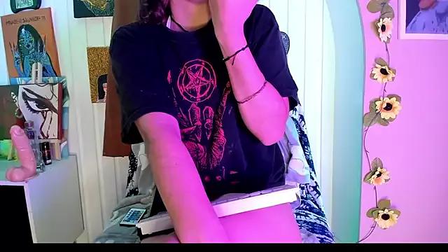 caraenaranja from StripChat