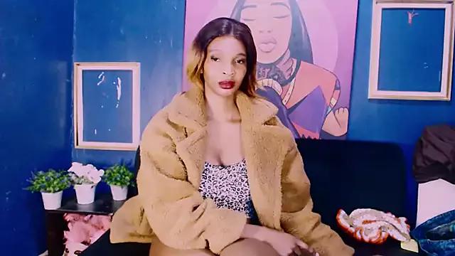 CaramelMinxxx from StripChat
