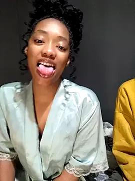 CaramelsexyCake from StripChat