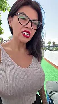 CarlaConnorTV from StripChat is Freechat