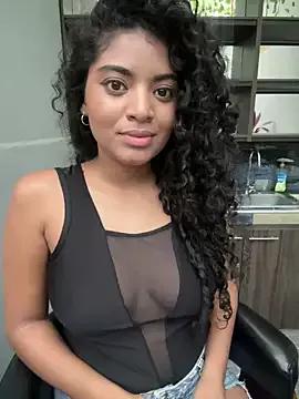 Carlyy_Monroe from StripChat is Freechat