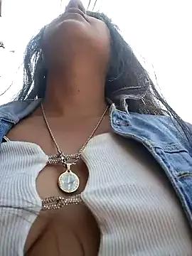 CAROLINE__21 webcams show profile image 