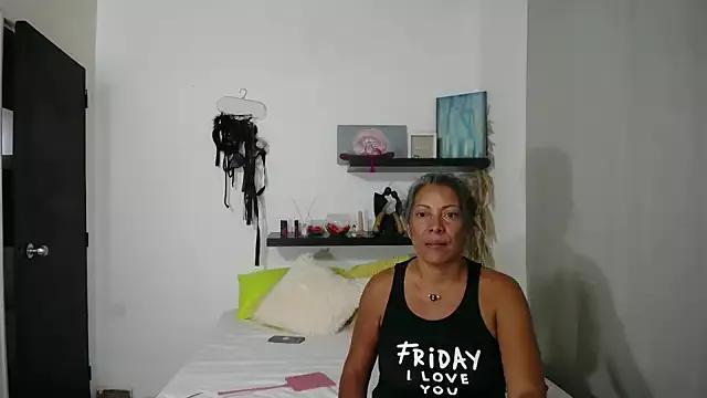 Carry_Big from StripChat