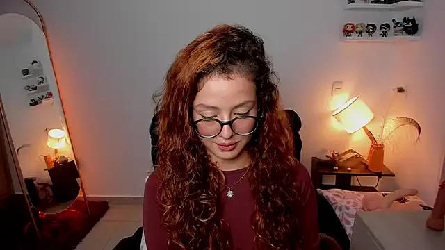 Cassandra_Caiin from StripChat