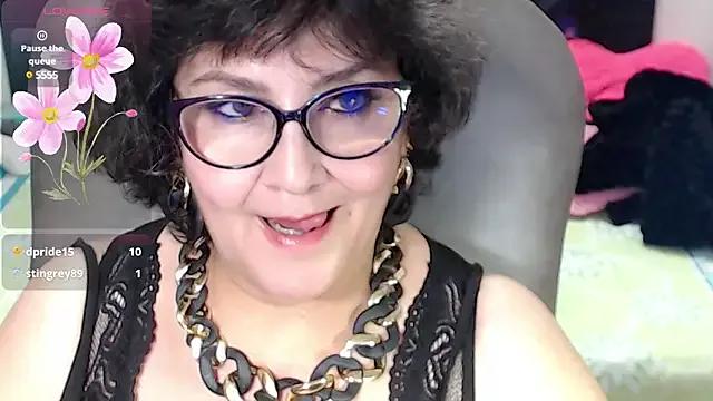 cataleya_mom from StripChat