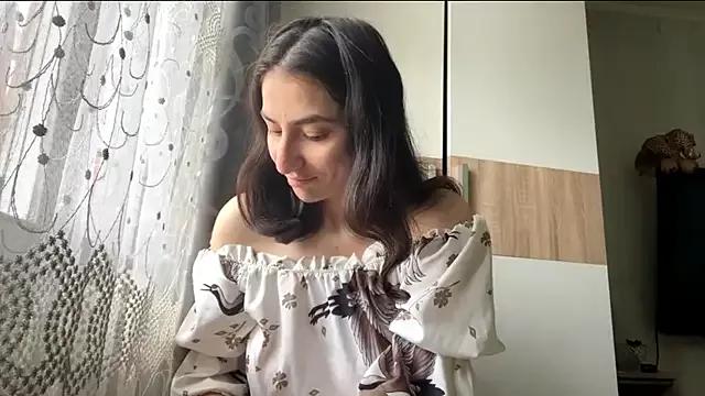 CateBasil from StripChat is Freechat